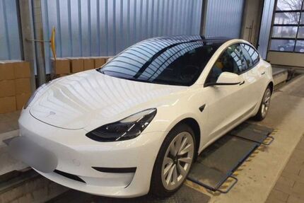Tesla Model 3 Gebrauchtwagen