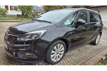 Opel Zafira Tourer Gebrauchtwagen