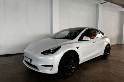 Tesla Model Y Gebrauchtwagen