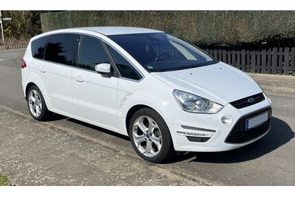 Ford S-Max Gebrauchtwagen