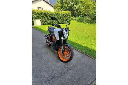 KTM 390 Duke Gebrauchtwagen
