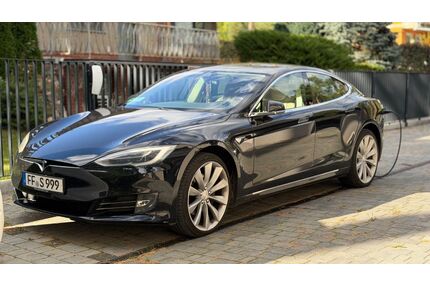 Tesla Model S Gebrauchtwagen
