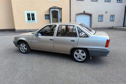 Opel Kadett Gebrauchtwagen
