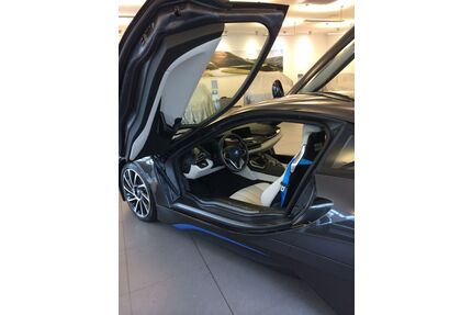 BMW i8 Gebrauchtwagen