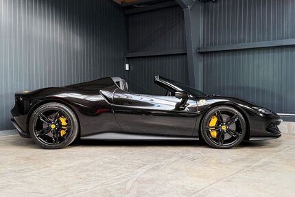 Ferrari 296 GTS Gebrauchtwagen