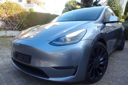 Tesla Model Y Gebrauchtwagen