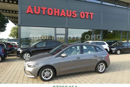 Mercedes-Benz B 180 Gebrauchtwagen