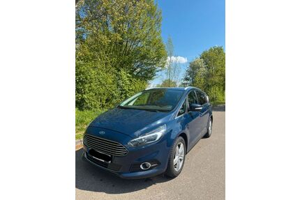 Ford S-Max Gebrauchtwagen