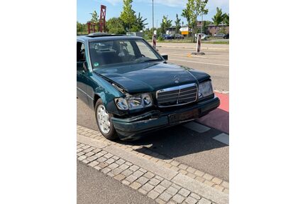 Mercedes-Benz E 220 Gebrauchtwagen