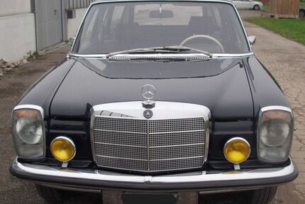 Mercedes-Benz 220 Gebrauchtwagen