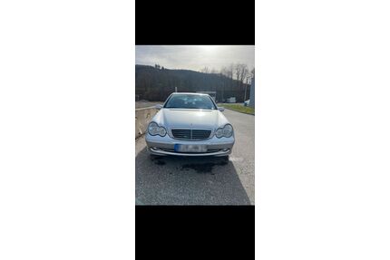Mercedes-Benz C 180 Gebrauchtwagen