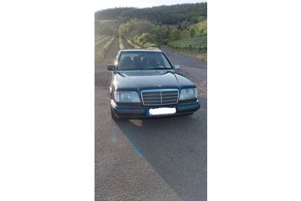 Mercedes-Benz E 200 Gebrauchtwagen