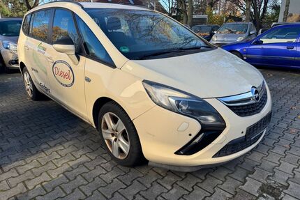Opel Zafira Tourer Gebrauchtwagen