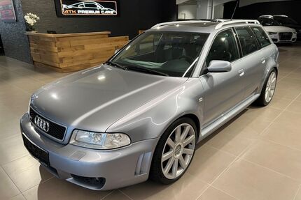 Audi RS4 