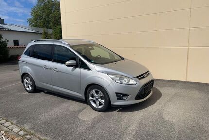 Ford Grand C-Max Gebrauchtwagen