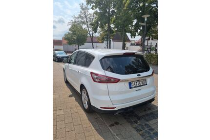 Ford S-Max Gebrauchtwagen