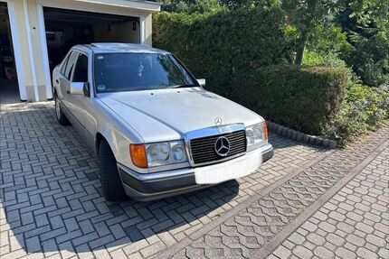 Mercedes-Benz E 260 Gebrauchtwagen