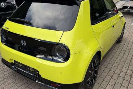 Honda e 