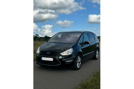 Ford S-Max Gebrauchtwagen