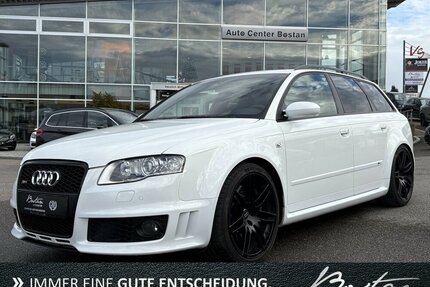 Audi RS4 Avant 4.2 FSI quattro BI-XENON/SCHALE/NAVI Gebrauchtwagen