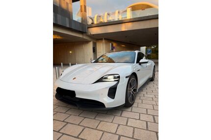 Porsche Taycan Gebrauchtwagen