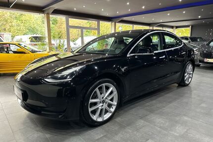 Tesla Model 3 Gebrauchtwagen
