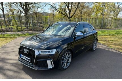 Audi RSQ3 Gebrauchtwagen