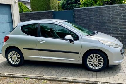 Peugeot 207 Gebrauchtwagen