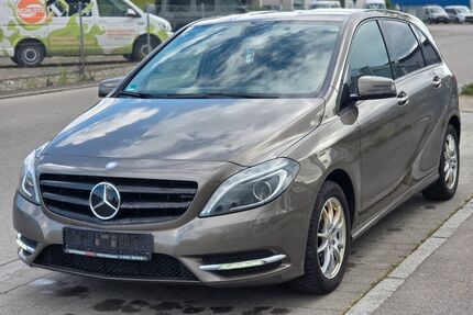 Mercedes-Benz B 220 Gebrauchtwagen