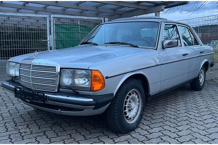 Mercedes-Benz 230 Gebrauchtwagen