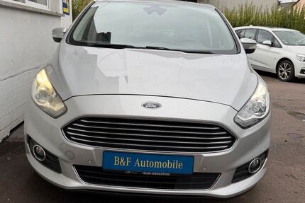 Ford S-Max Gebrauchtwagen