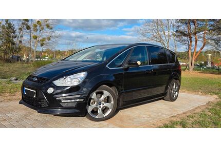 Ford S-Max Gebrauchtwagen