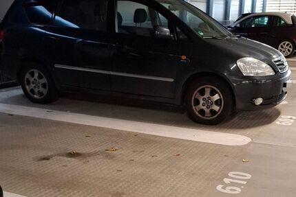 Toyota Avensis Verso Gebrauchtwagen