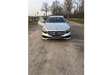 Mercedes-Benz E 220 Gebrauchtwagen