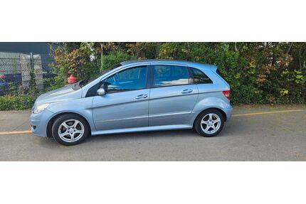Mercedes-Benz B 200 Gebrauchtwagen