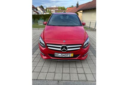 Mercedes-Benz B 220 Gebrauchtwagen