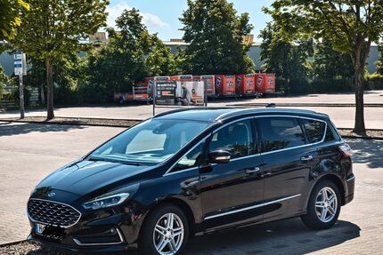 Ford S-Max Gebrauchtwagen