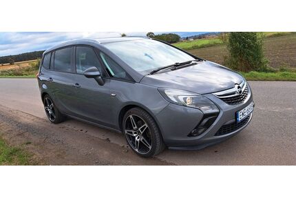 Opel Zafira Tourer Gebrauchtwagen