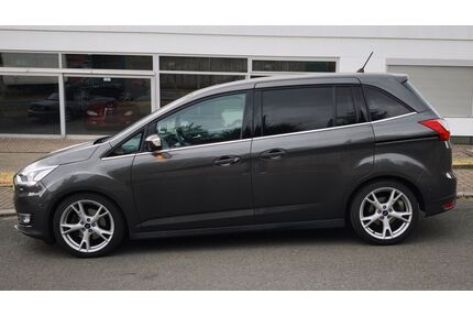 Ford Grand C-Max Gebrauchtwagen