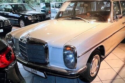 Mercedes-Benz 200 Gebrauchtwagen