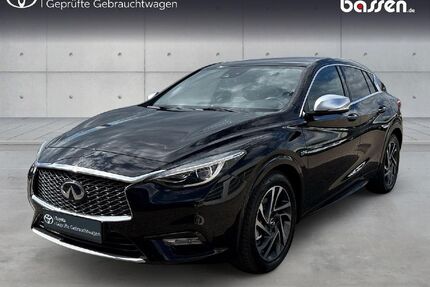 INFINITI Q30 Gebrauchtwagen
