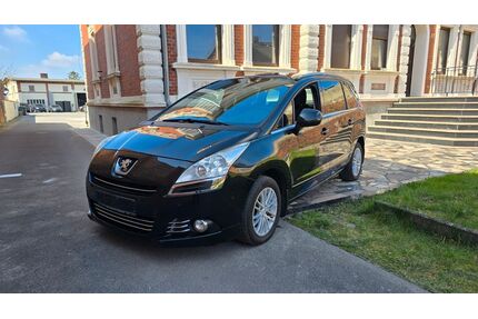 Peugeot 5008 Gebrauchtwagen