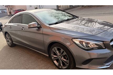 Mercedes-Benz CLA 180 Gebrauchtwagen