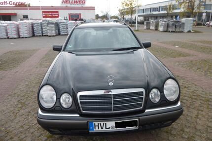 Mercedes-Benz 240 Gebrauchtwagen