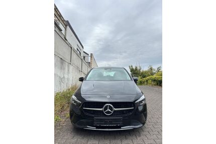 Mercedes-Benz B 180 Gebrauchtwagen