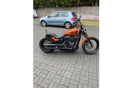 Harley Davidson Dyna Street Bob Gebrauchtwagen