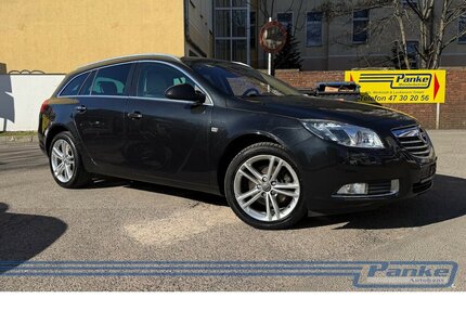 Opel Insignia Cosmo*SHZ*Navi*Tempo*E-Koffer*Lederweiß 