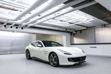 Ferrari GTC4 Lusso Gebrauchtwagen