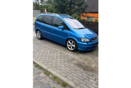 Opel Zafira Gebrauchtwagen