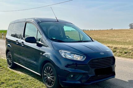 Ford Tourneo Courier Gebrauchtwagen